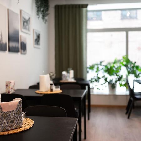 Ahlgrens Hotell Bed & Breakfast 耶夫勒 外观 照片