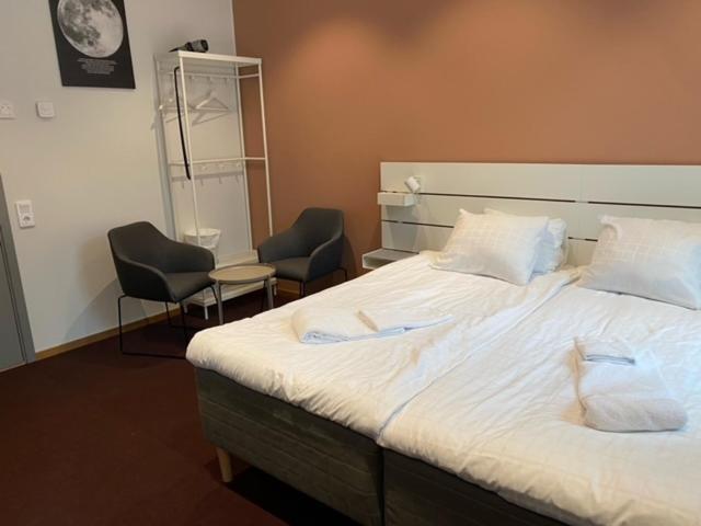 Ahlgrens Hotell Bed & Breakfast 耶夫勒 外观 照片