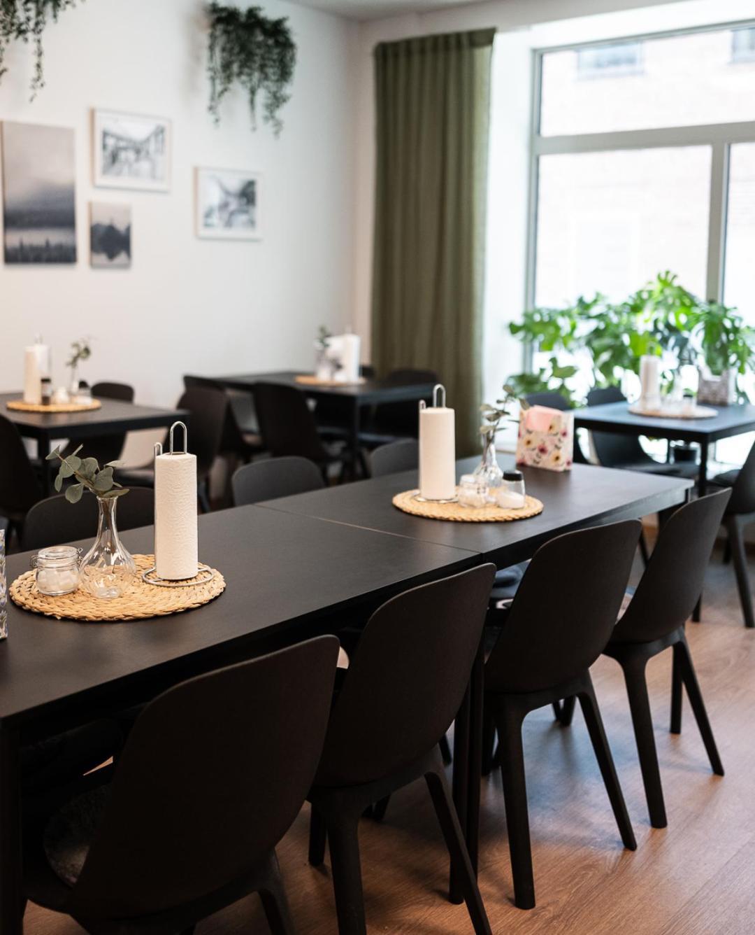 Ahlgrens Hotell Bed & Breakfast 耶夫勒 外观 照片