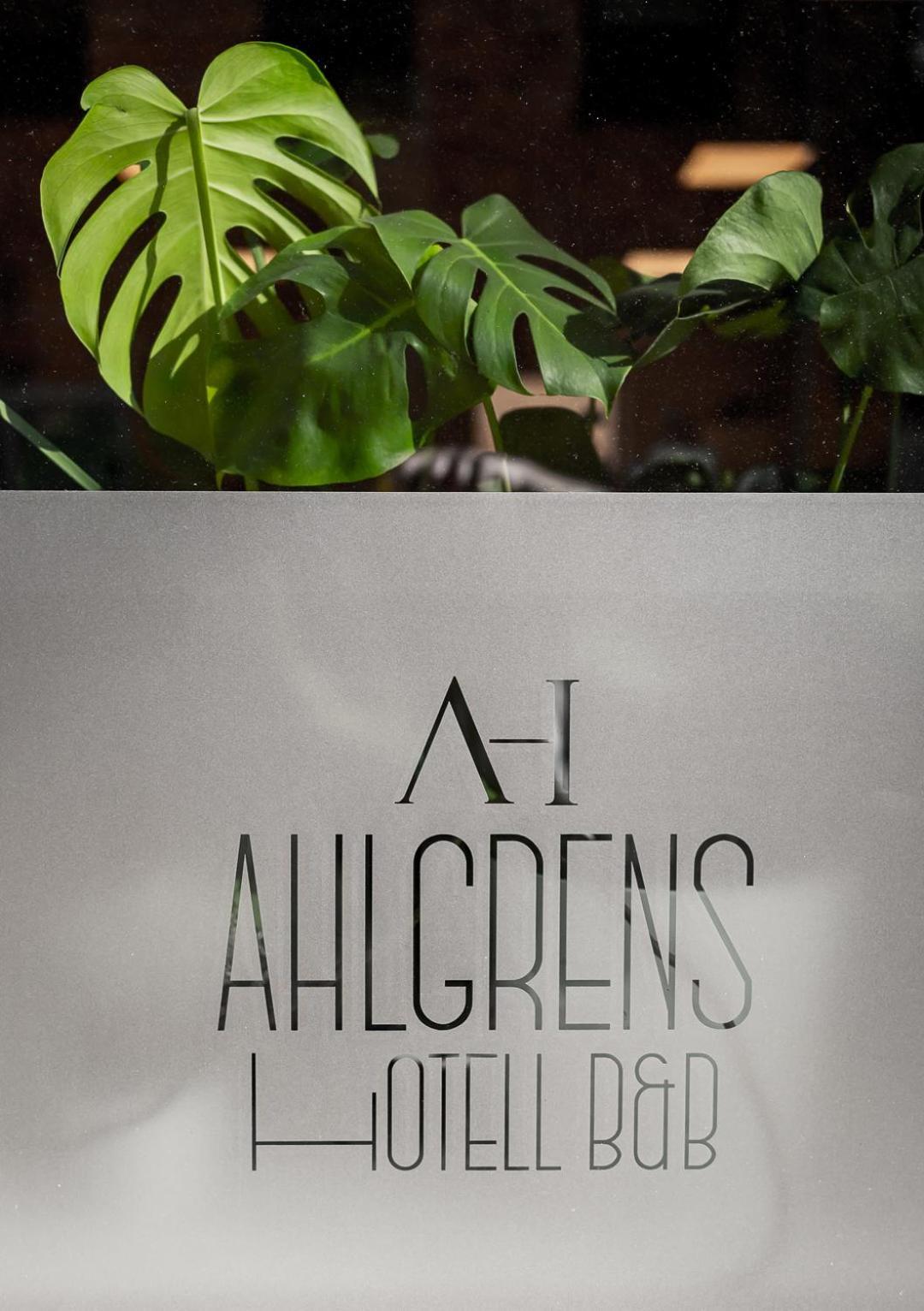 Ahlgrens Hotell Bed & Breakfast 耶夫勒 外观 照片